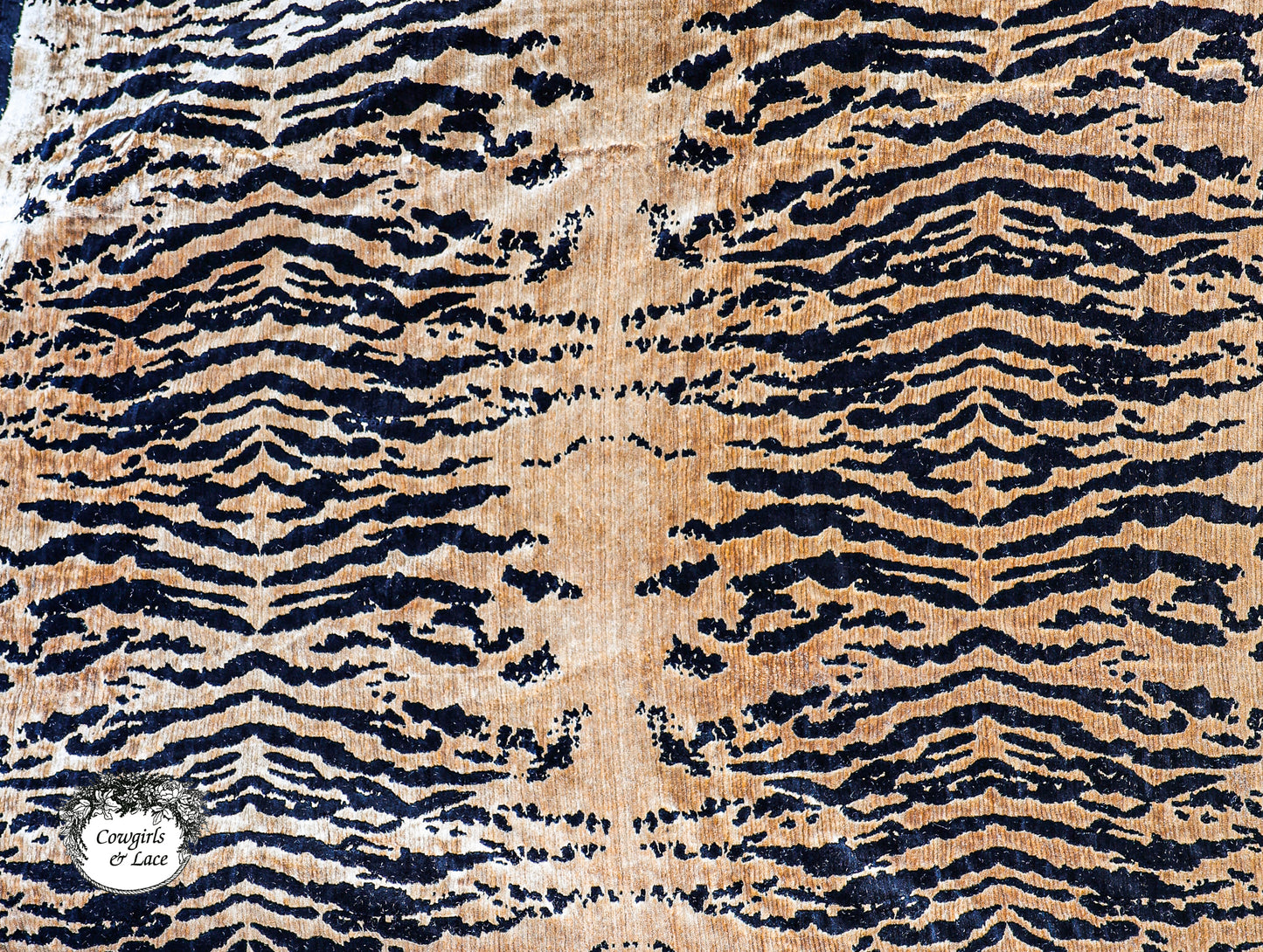 Kenya Antique