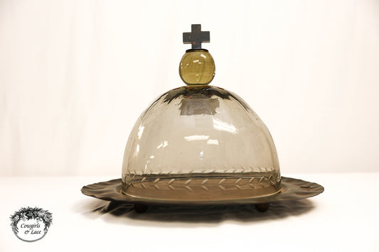 Jan Barboglio glass cloche with iron tray and cross finial, 16 inch decorative cake dome