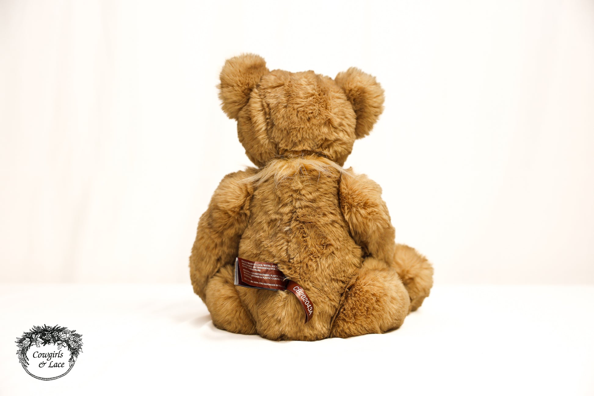 Charlie Bears Loveydovey plush bear sitting display