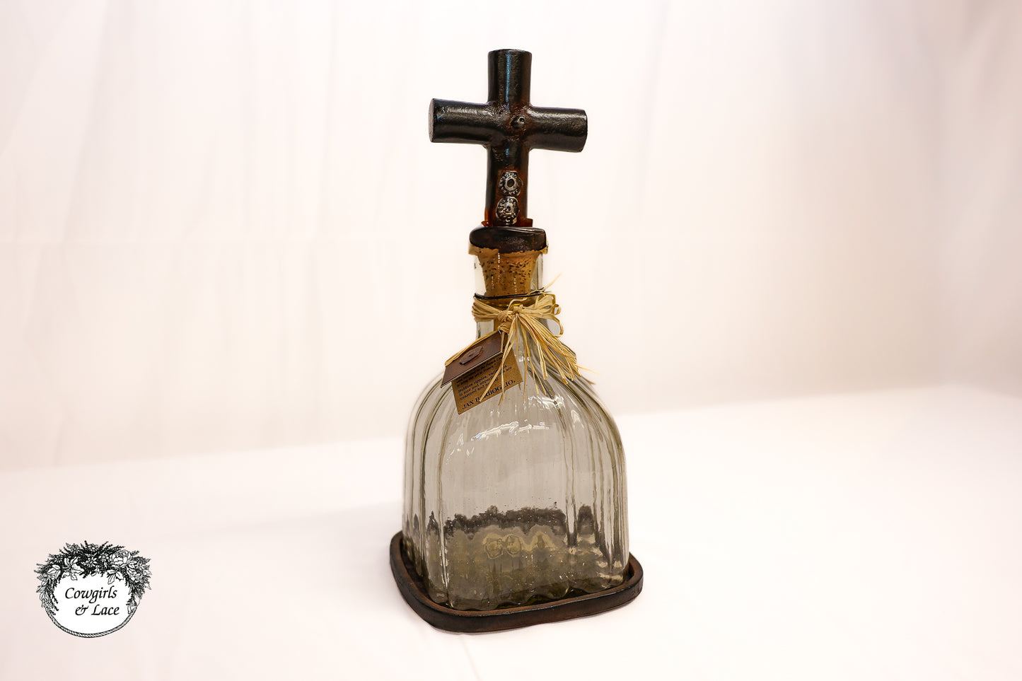 Milagro Decanter by Jan Barboglio
