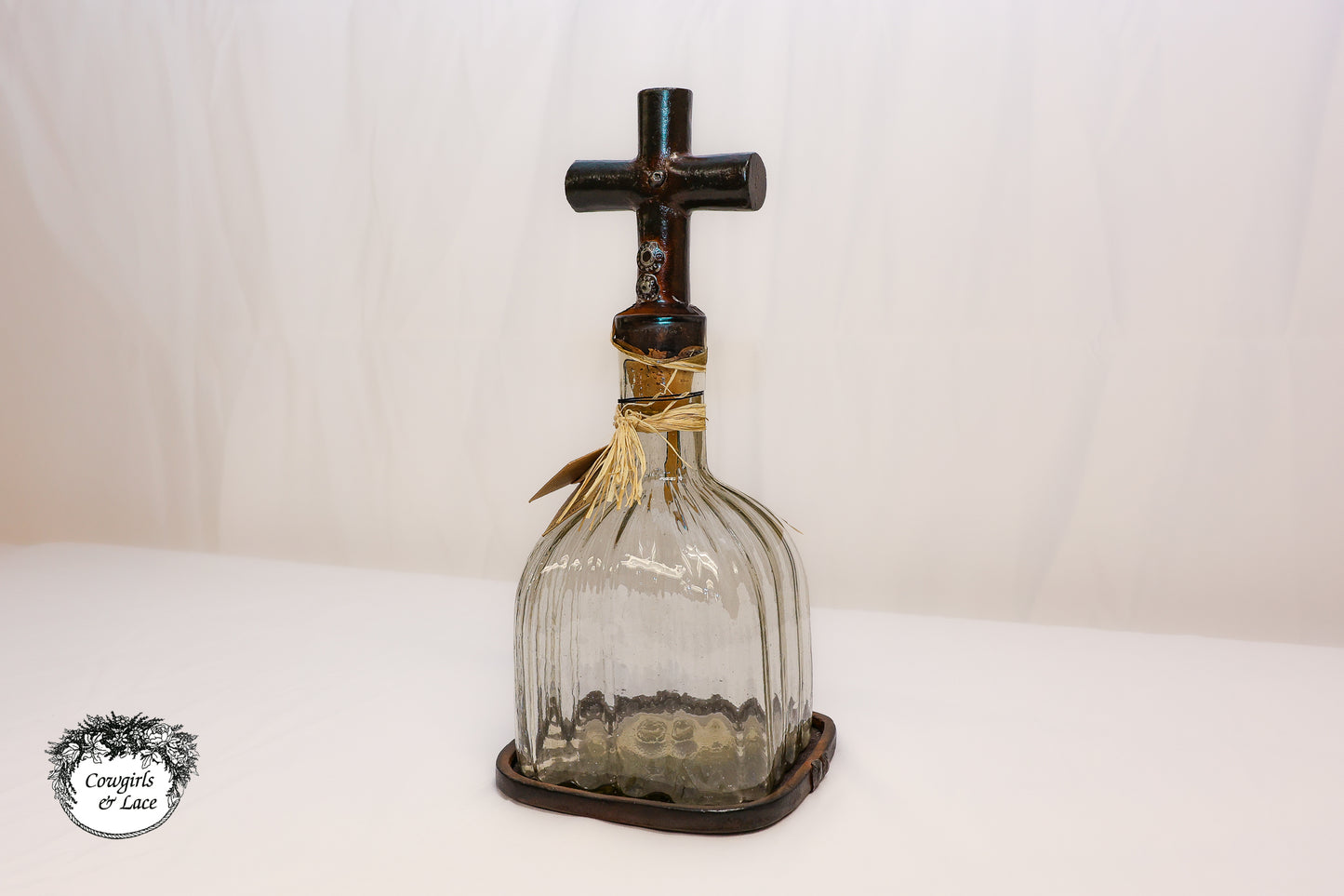 Milagro Decanter by Jan Barboglio